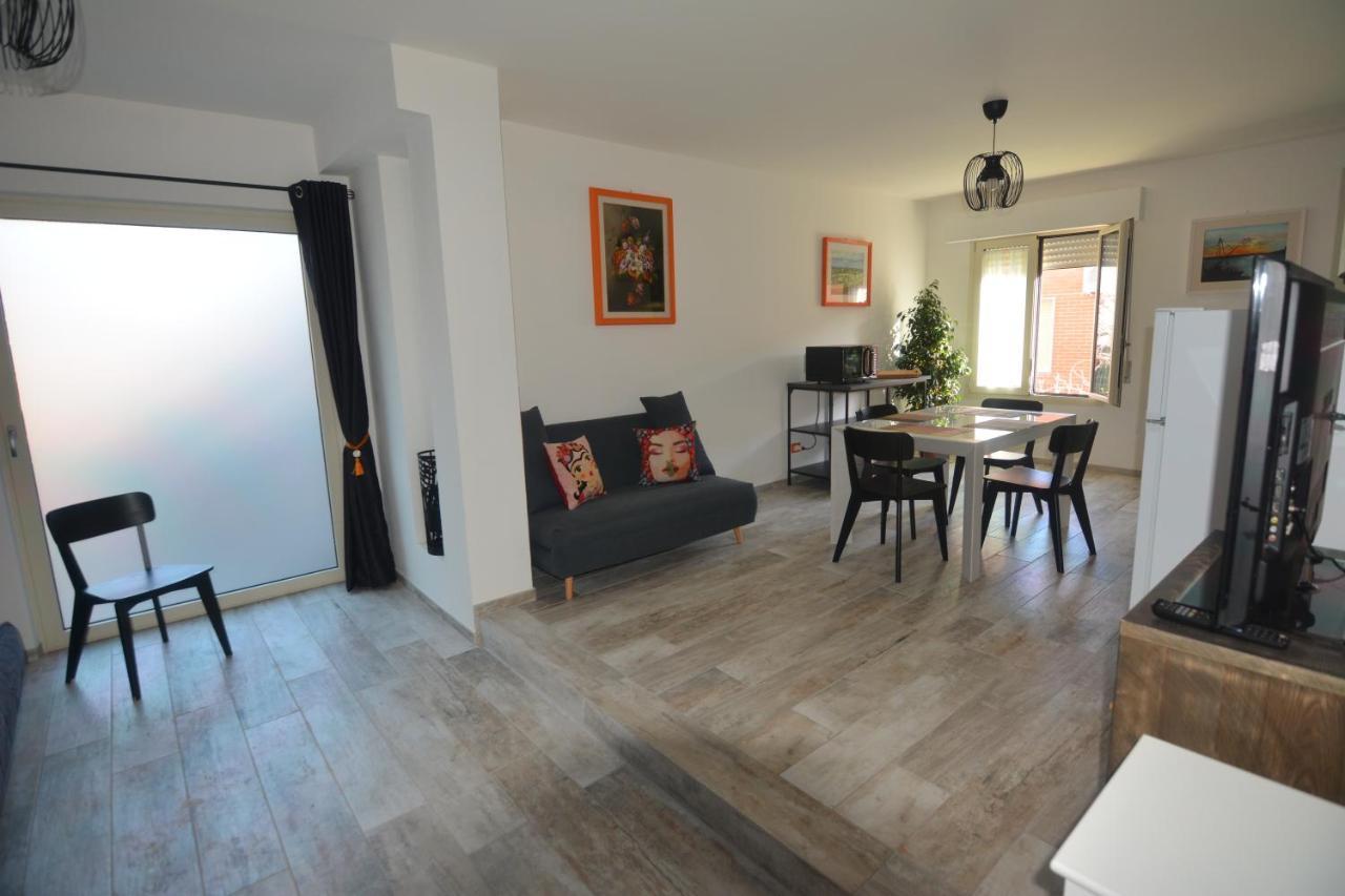 Civiconove Lägenhet Piombino Exteriör bild